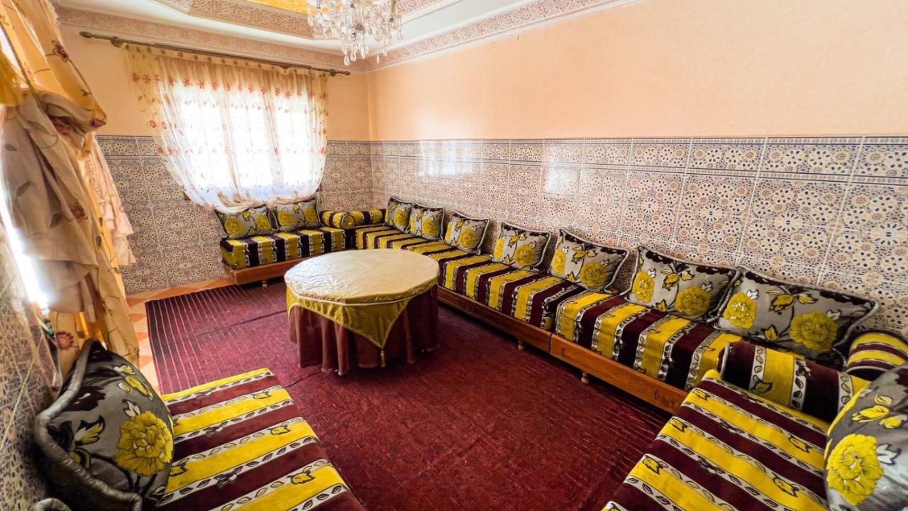 Dar Haut De Gamme Et A Un Prix Imaginaire Hostcom For Families Only Oujda Exterior photo
